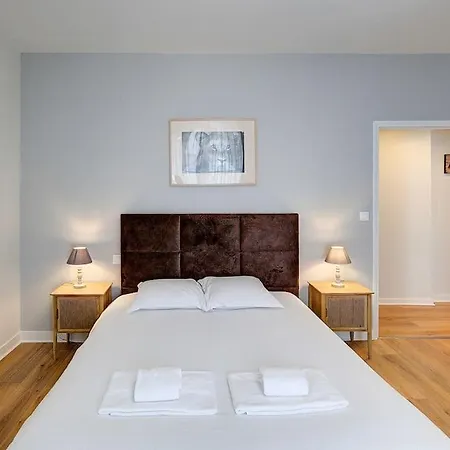 Apartman Begonia - Place Plumereau *